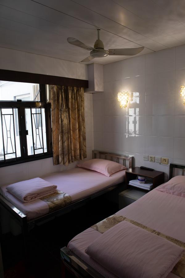 Lucky Guest House Kowloon  Bagian luar foto