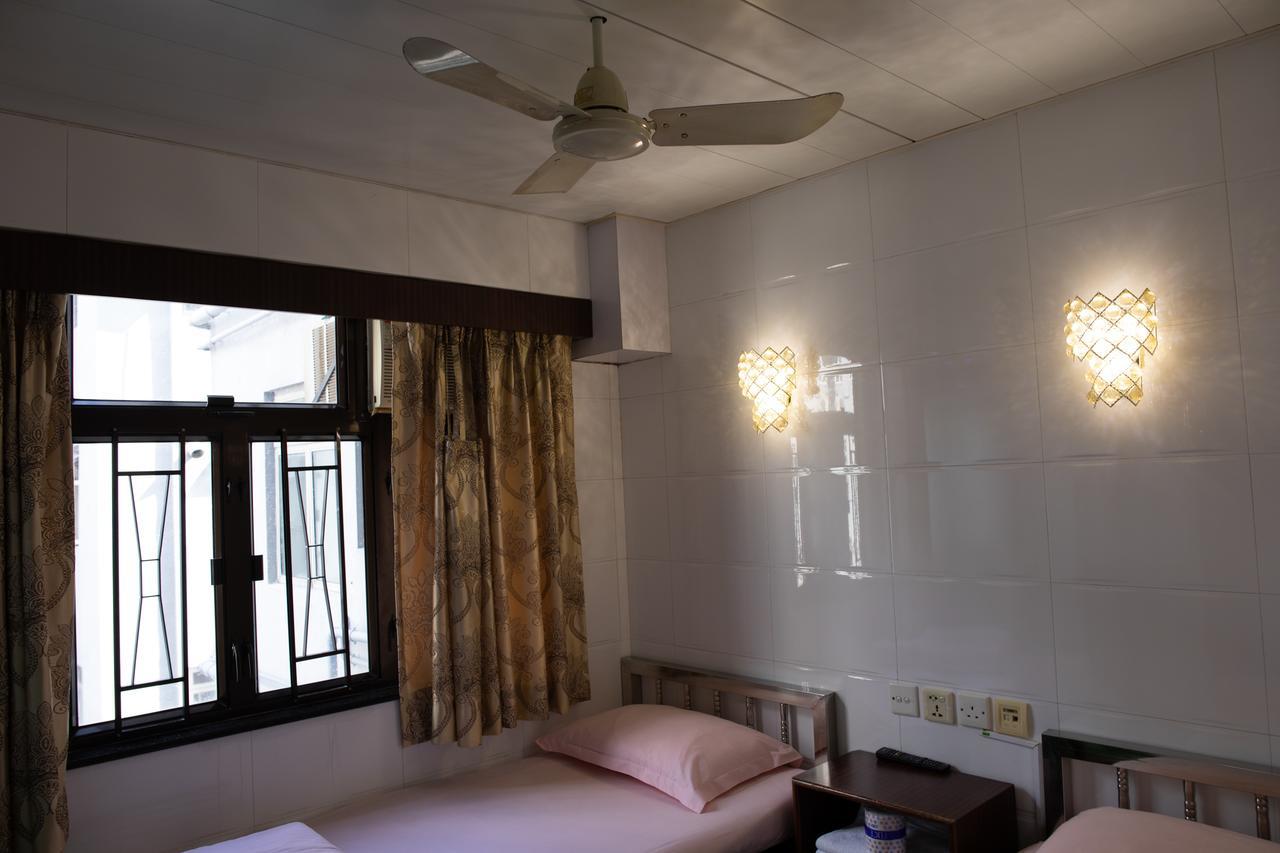 Lucky Guest House Kowloon  Bagian luar foto